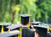 Perbedaan Skripsi, Tesis, dan Disertasi yang Harus Diketahui Mahasiswa